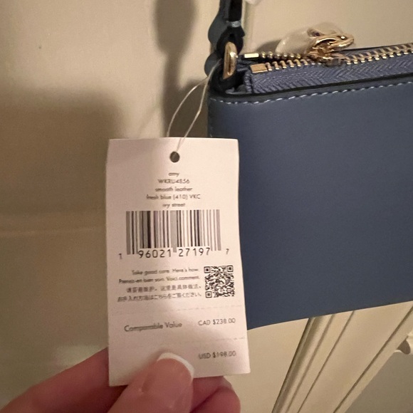 Kate Spade Elegant Blue Crossbody Bag - Picture 5 of 5